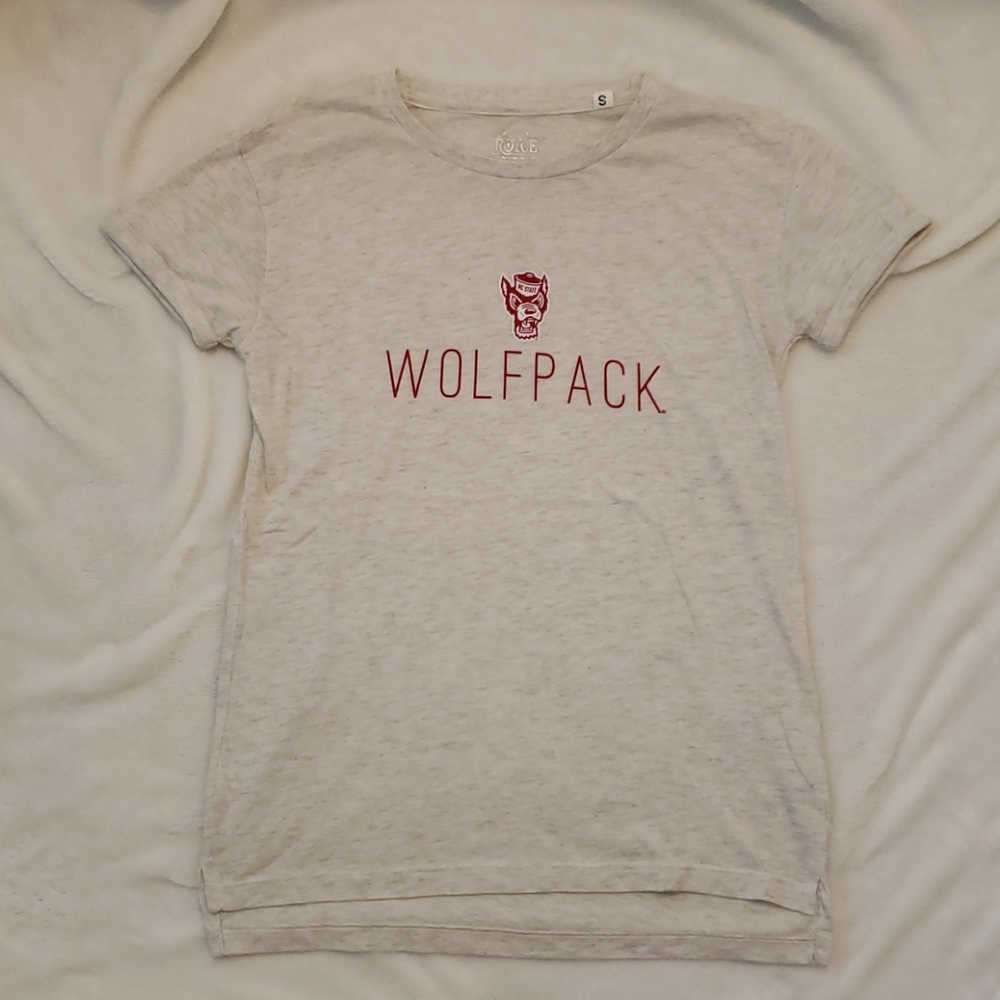 NC State Woflpack Heathered Top